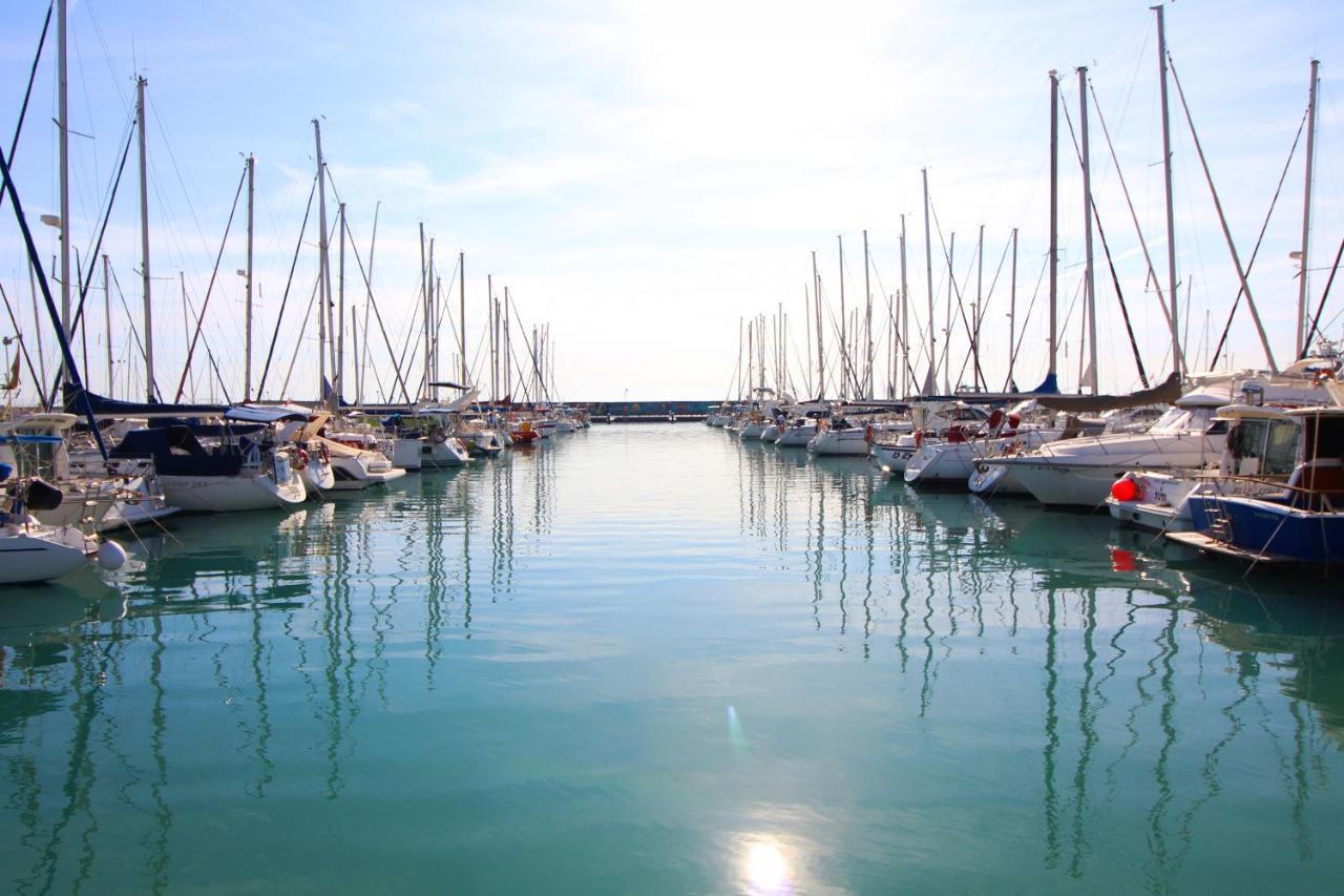 Global Properties, Apartamento Centrico En Canet D'En Berenguer Ngoại thất bức ảnh